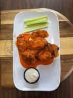 Best Jumbo Buffalo Wings in Elkridge, MD